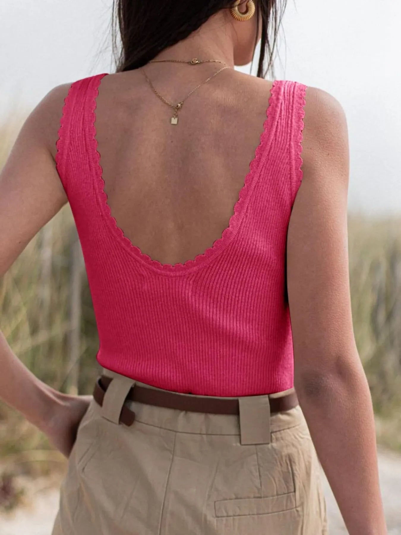 Fashorio Ribbed Scoop Neck Tank Top