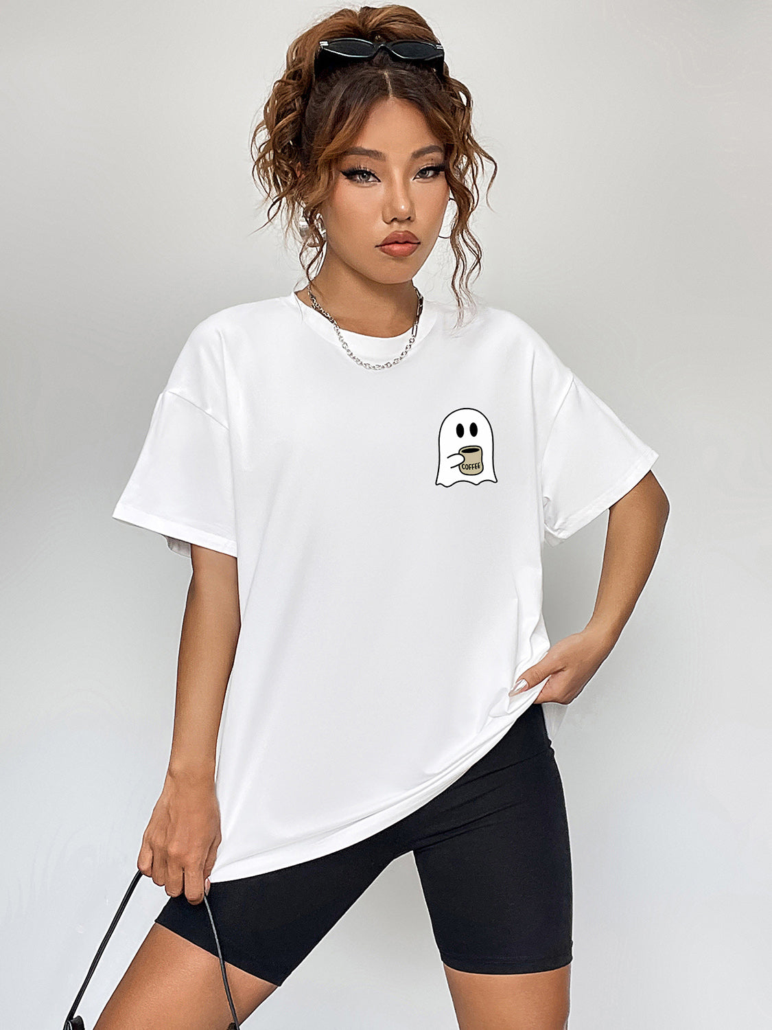 Fashorio Round Neck Short Sleeve Ghost Graphic T-Shirt