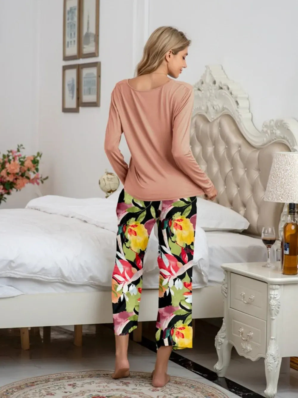 Fashorio Round Neck Top and Printed Pants Lounge Set