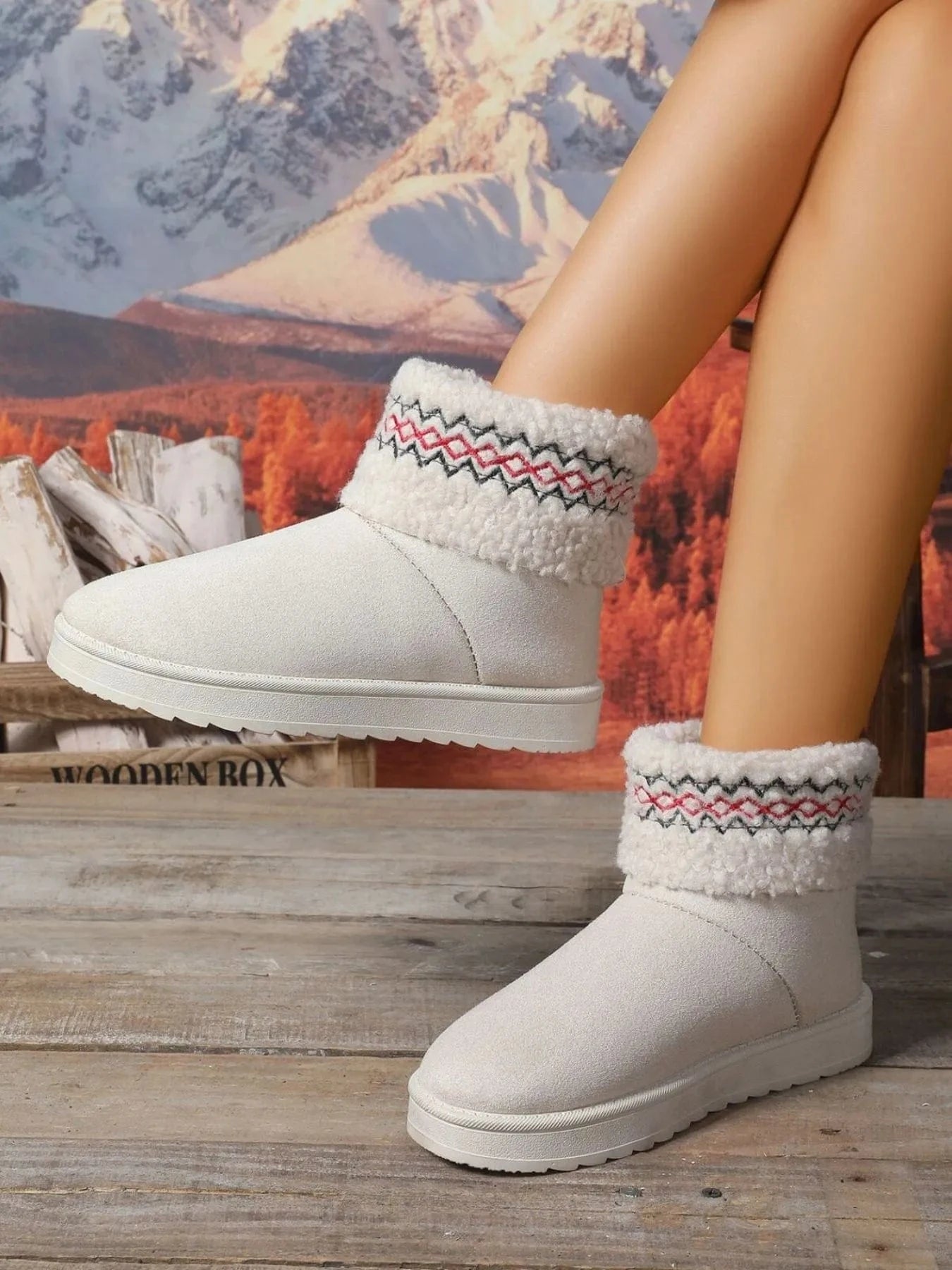 Fashorio Round Toe Platform Boots