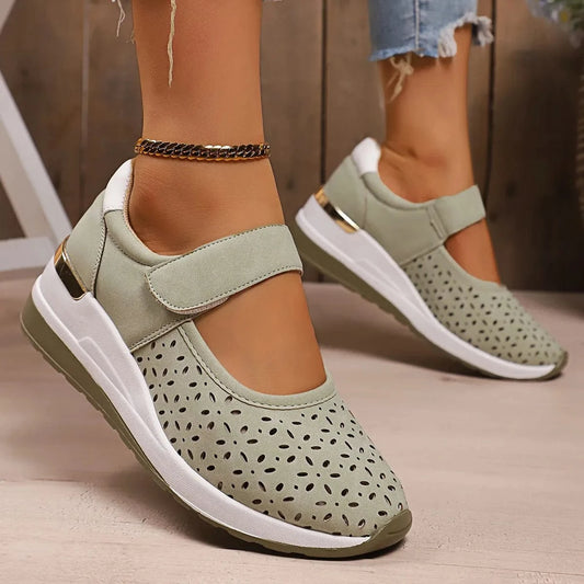 Round Toe Wedge Sneakers - Fashorio