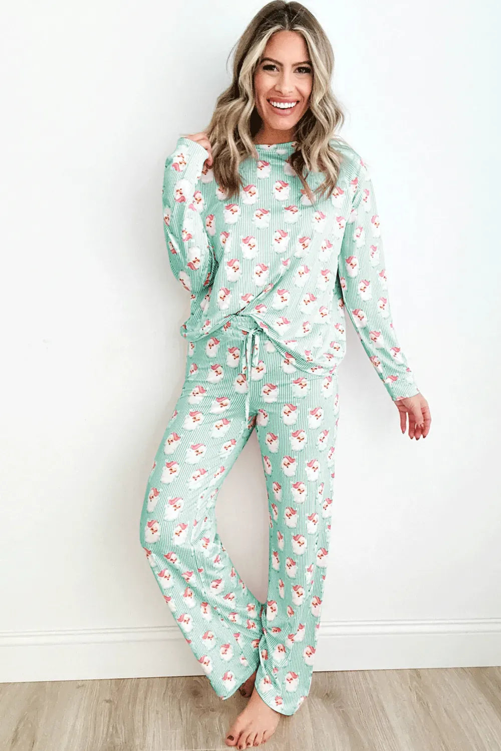 Fashorio Santa Print Long Sleeve Top and Pants Lounge Set