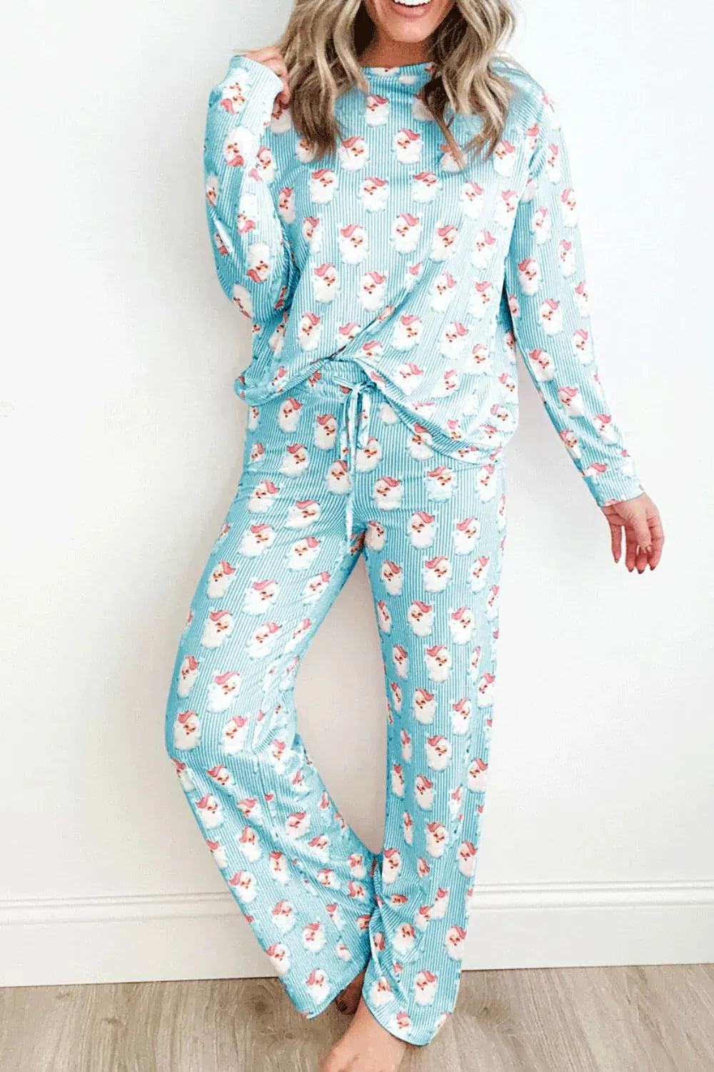 Fashorio Santa Print Long Sleeve Top and Pants Lounge Set