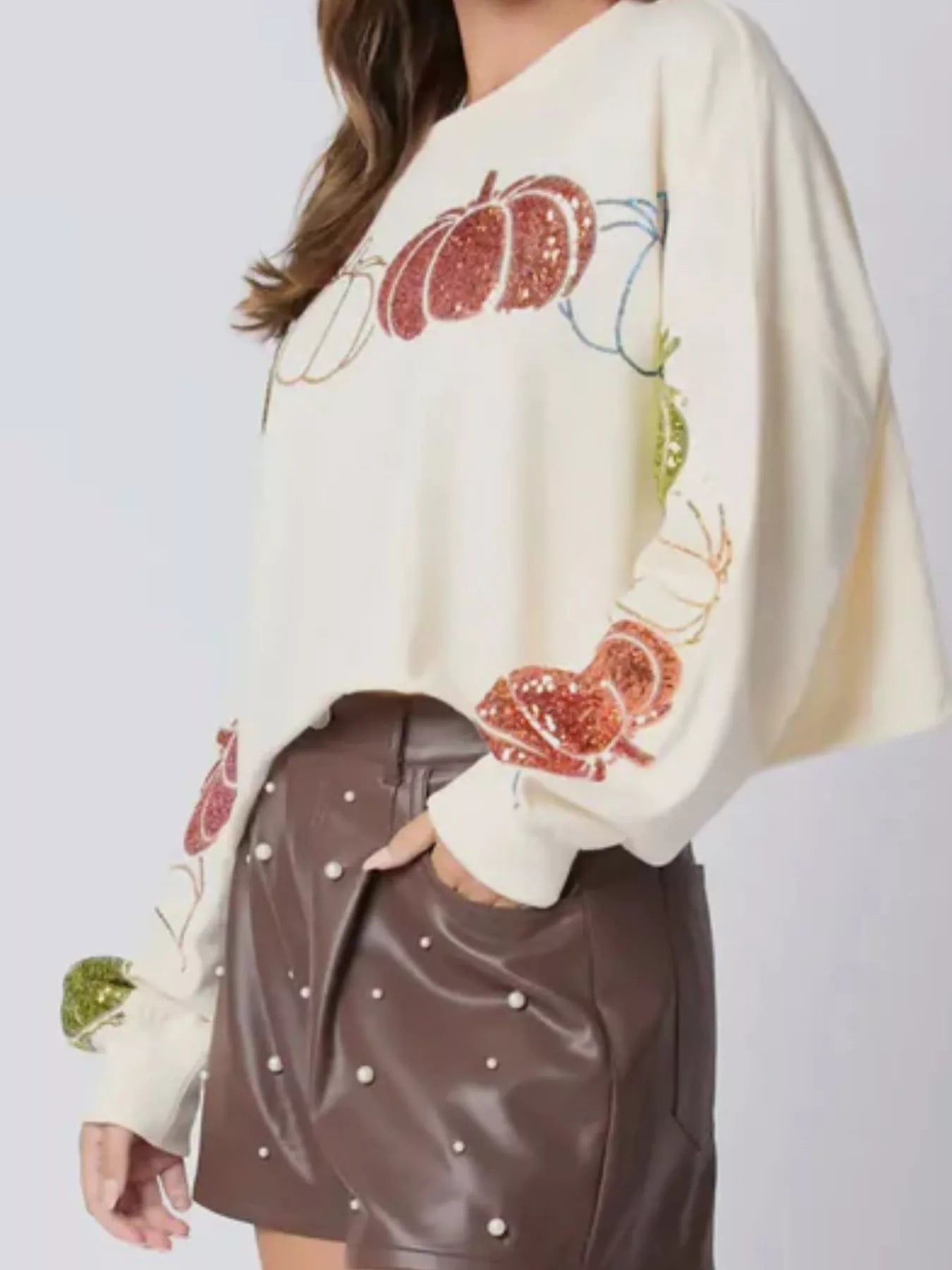 Fashorio Sequined Pumpkin Halloween Crop Sweatshirt