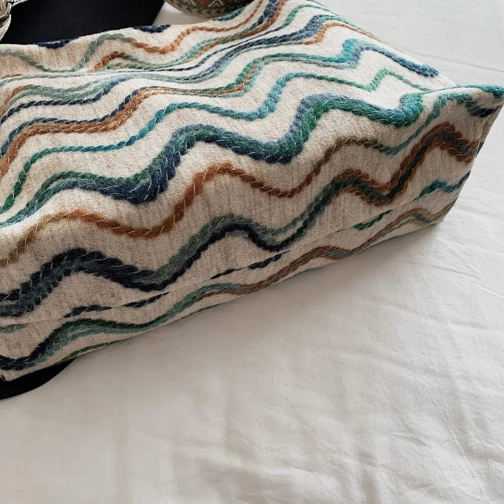 Fashorio Shoulder Bags Adjustable Strap Medium Shoulder Bag