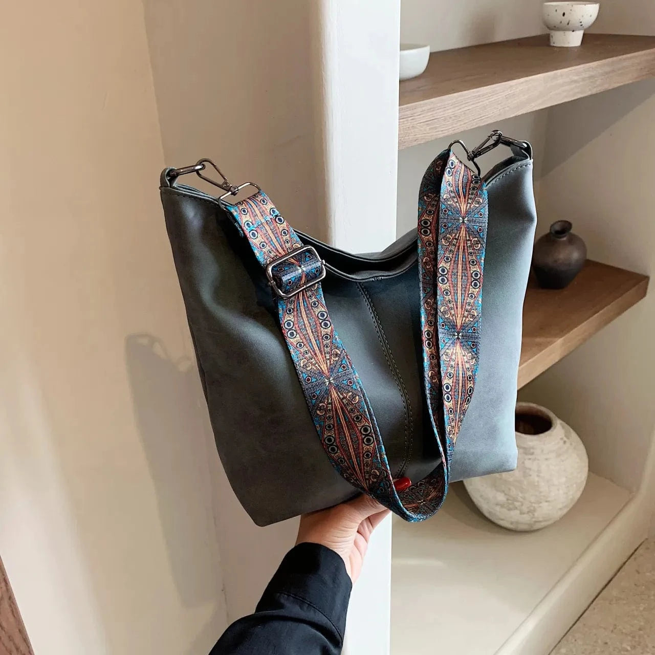 Fashorio Shoulder Bags Adjustable Strap Shoulder Bag