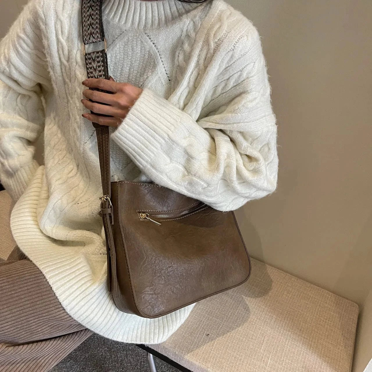 Fashorio Shoulder Bags PU Leather Adjustable Strap Shoulder Bag