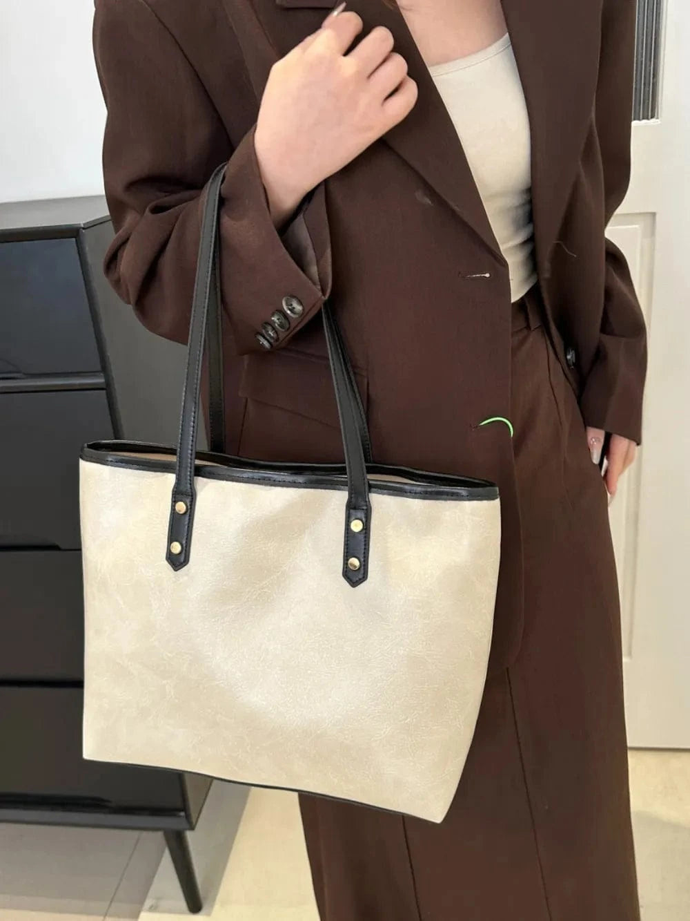 Fashorio Shoulder Bags PU Leather Medium Shoulder Bag