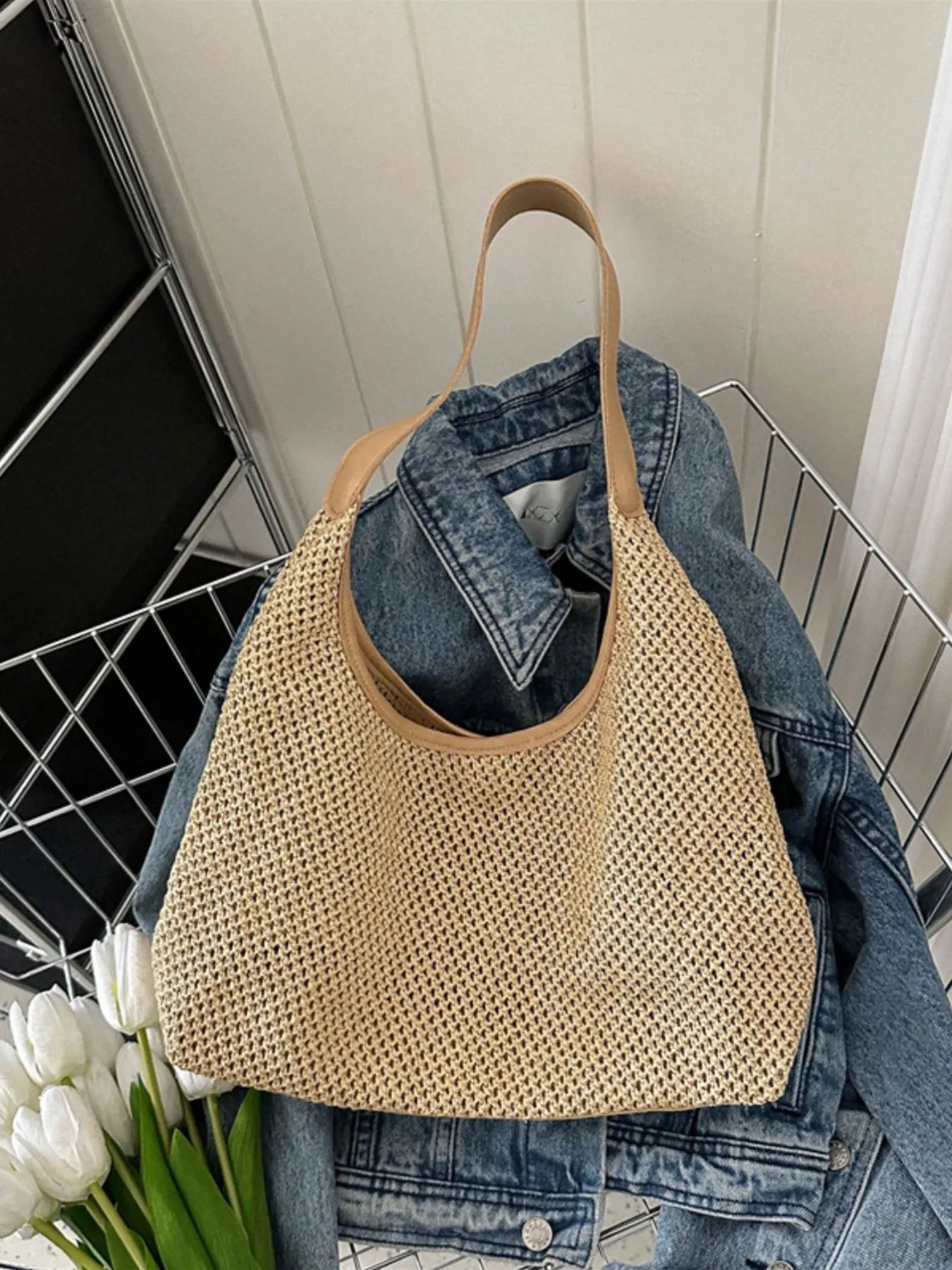 Fashorio Shoulder Bags Woven Straw Shoulder Bag