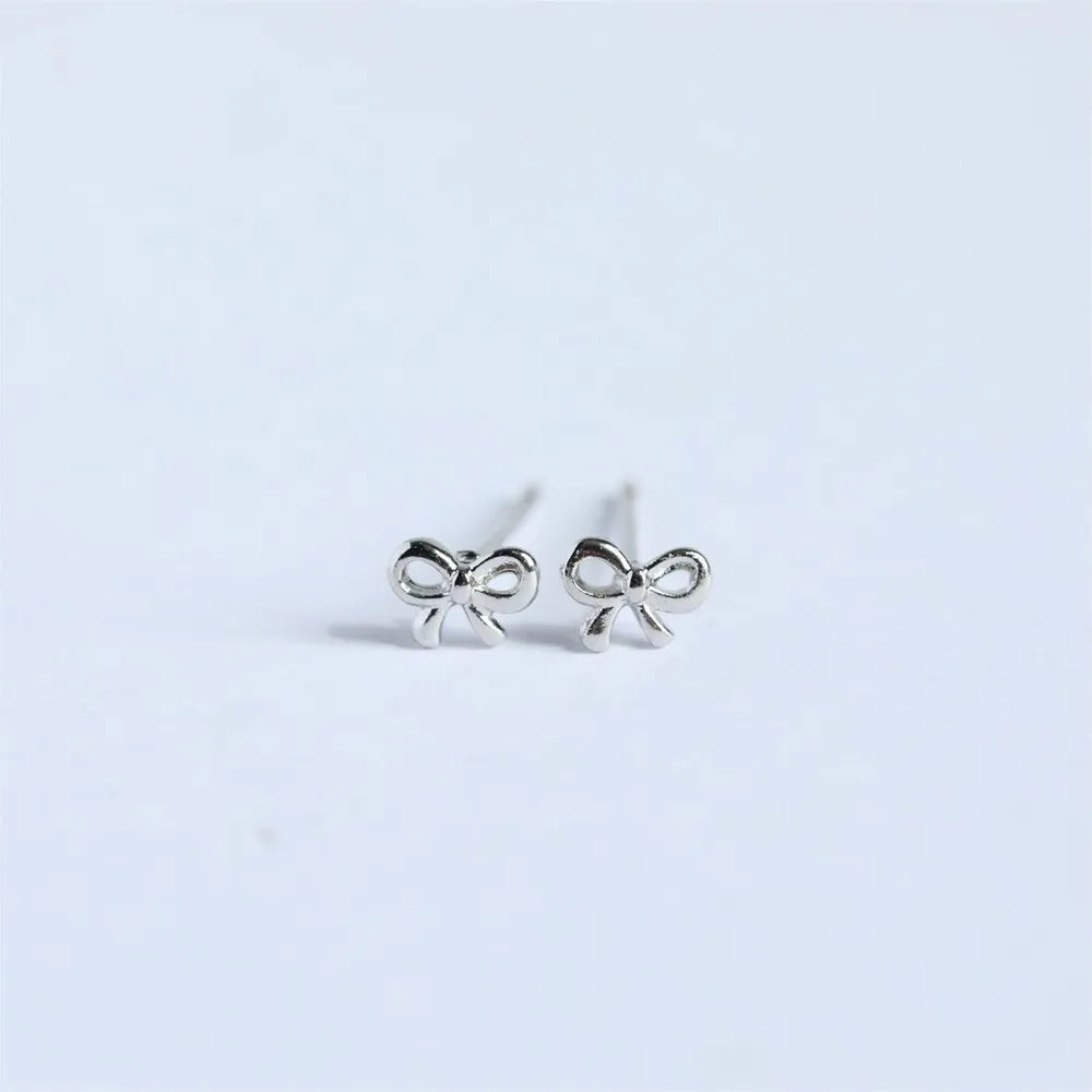 Fashorio Silver / One Size Copper Bow Stud Earrings