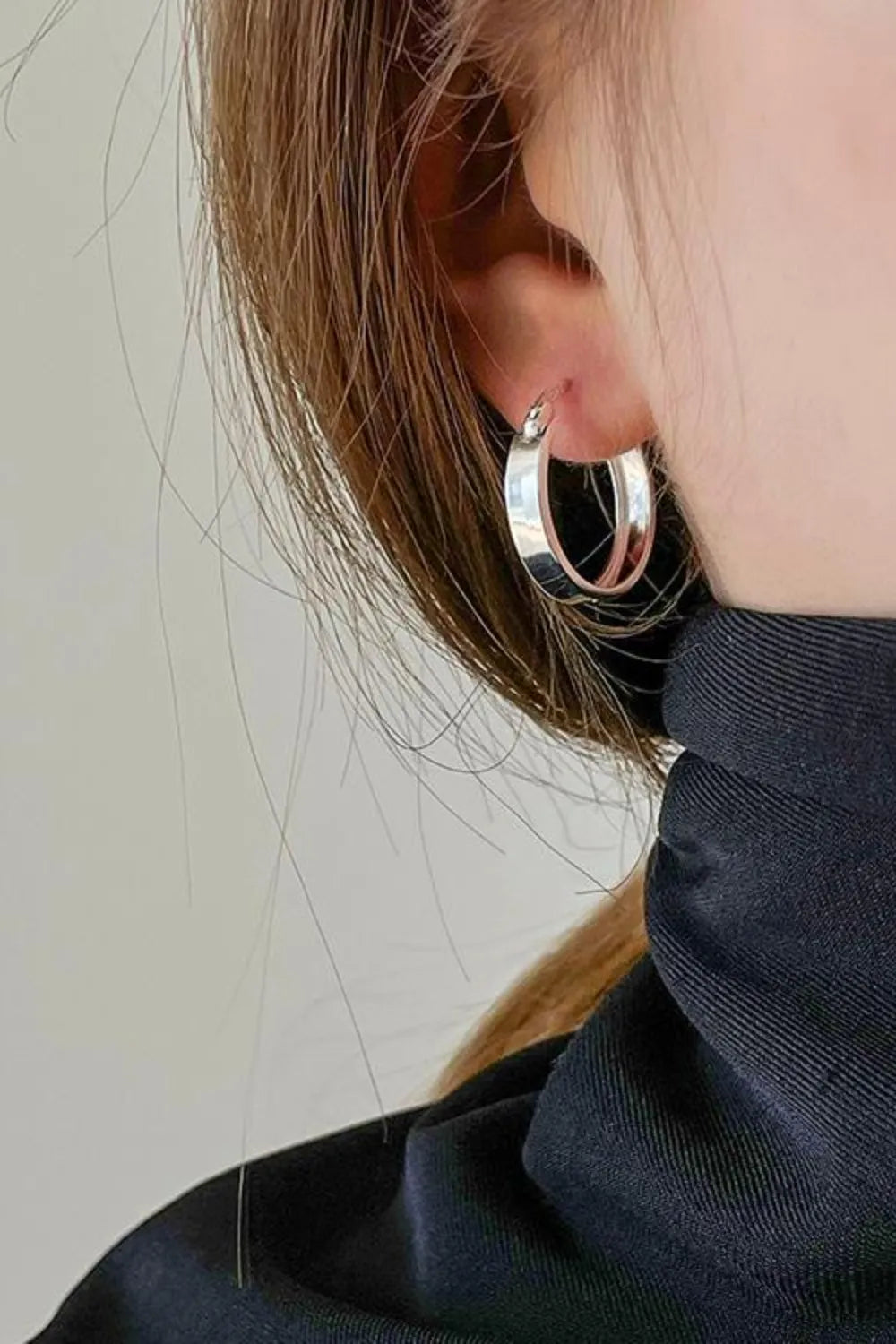 Fashorio Silver / One Size Gold-Plated Brass Huggie Earrings