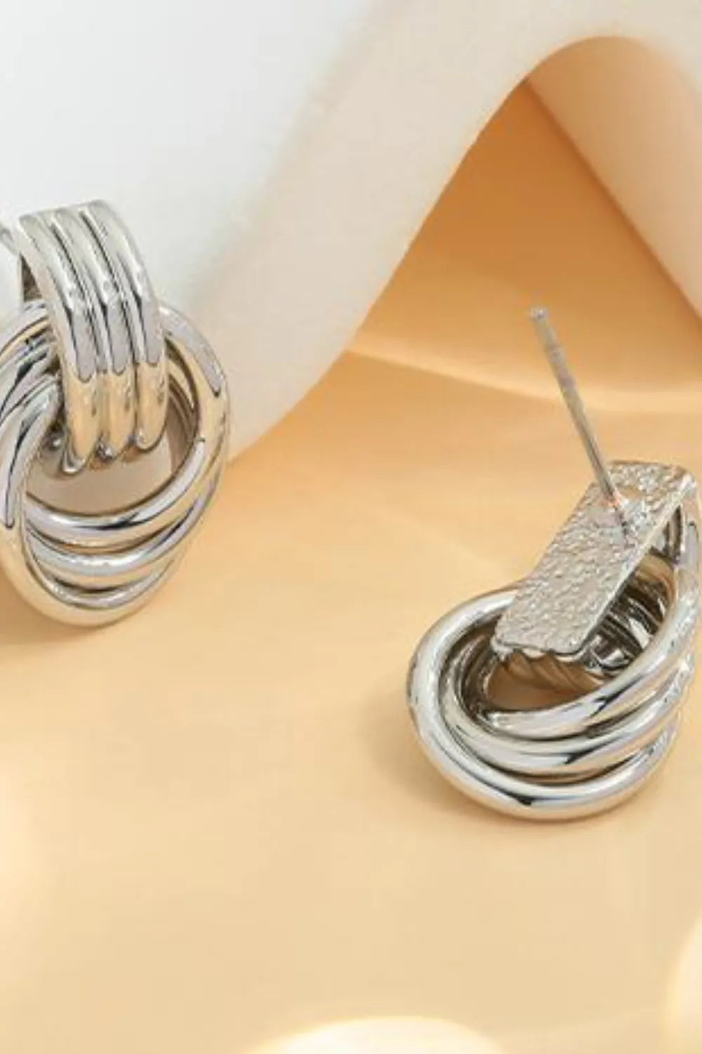 Fashorio Silver / One Size Gold-Plated Knotted Stud Earrings