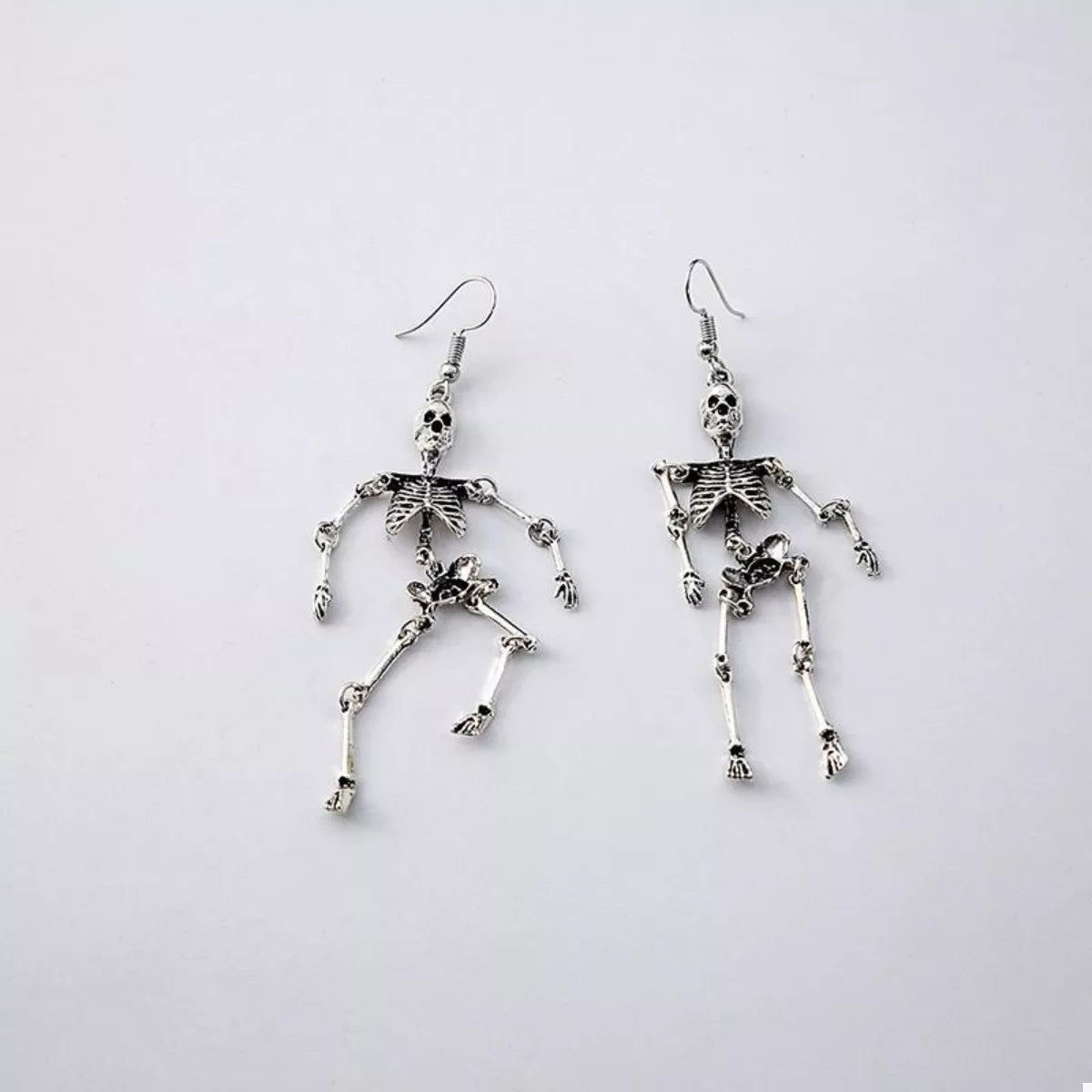 Fashorio Silver / One Size Halloween Skeleton Dangle Earrings