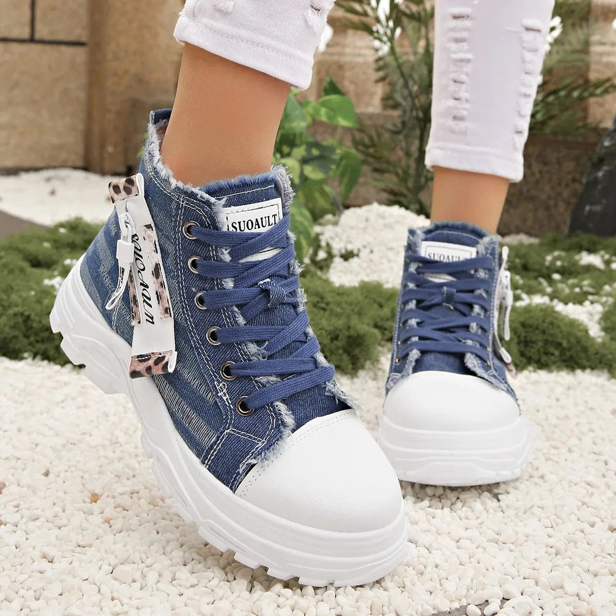 Fashorio Sneakers Lace Up Platform Sneakers