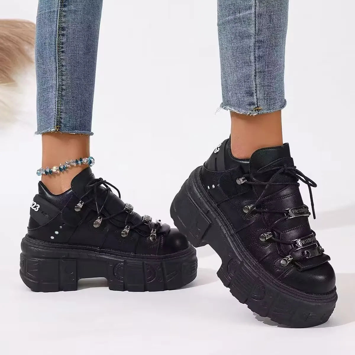Fashorio Sneakers Lace Up Platform Sneakers