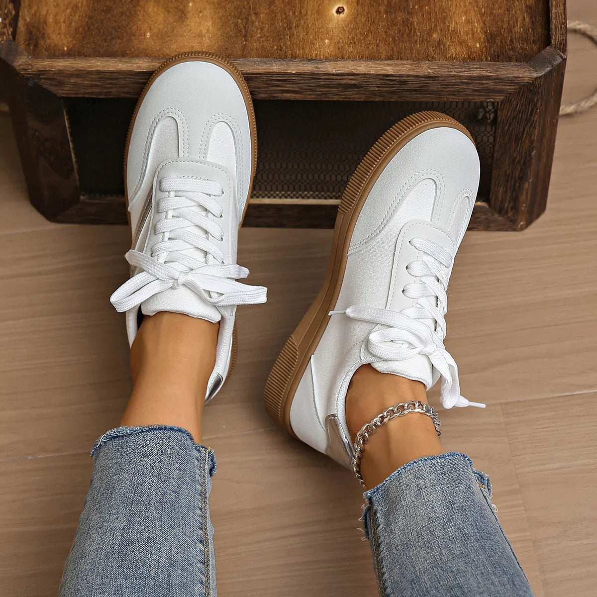 Fashorio Sneakers Lace Up Platform Sneakers