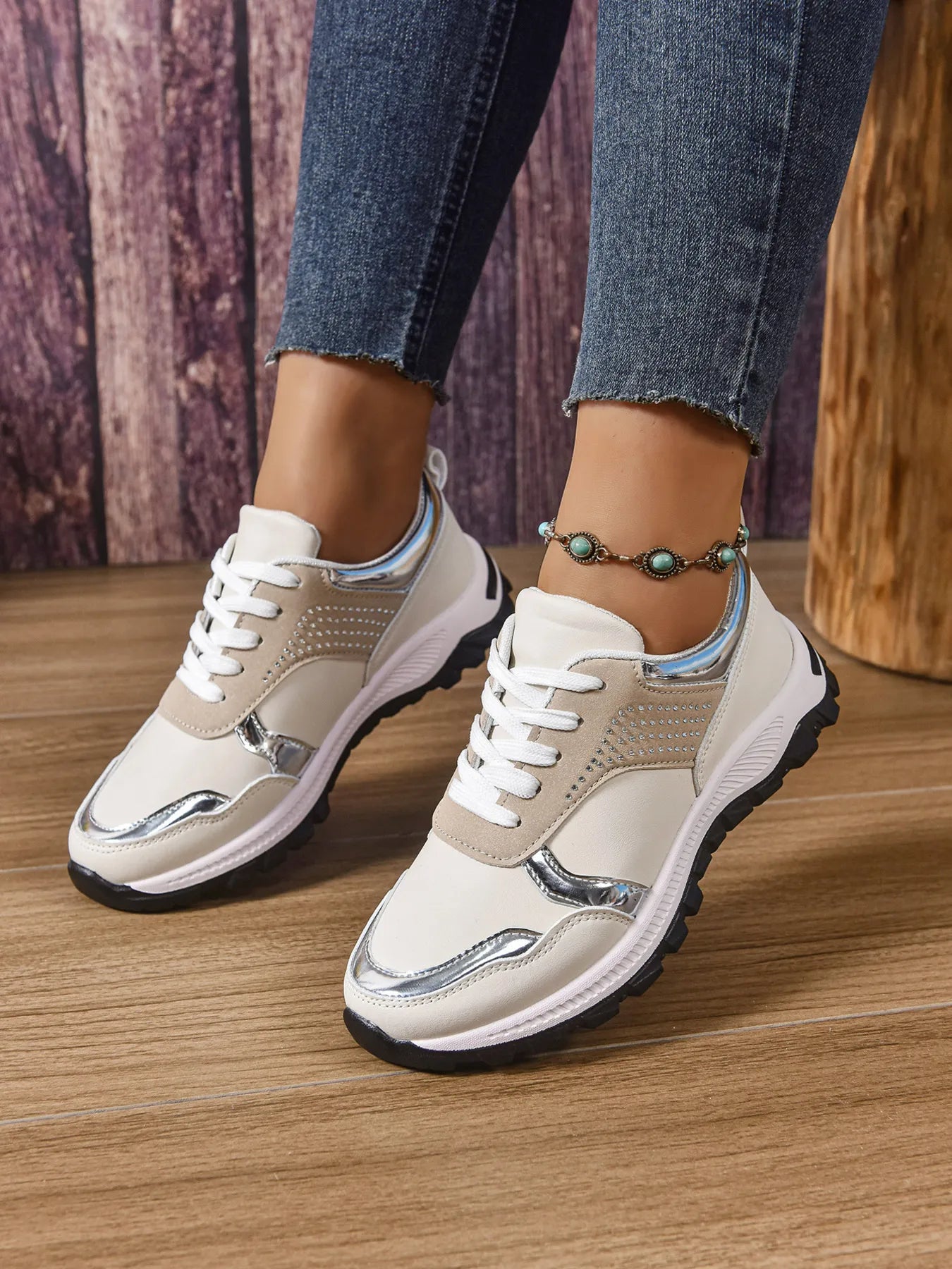 Fashorio Sneakers Lace Up Round Toe Sneakers