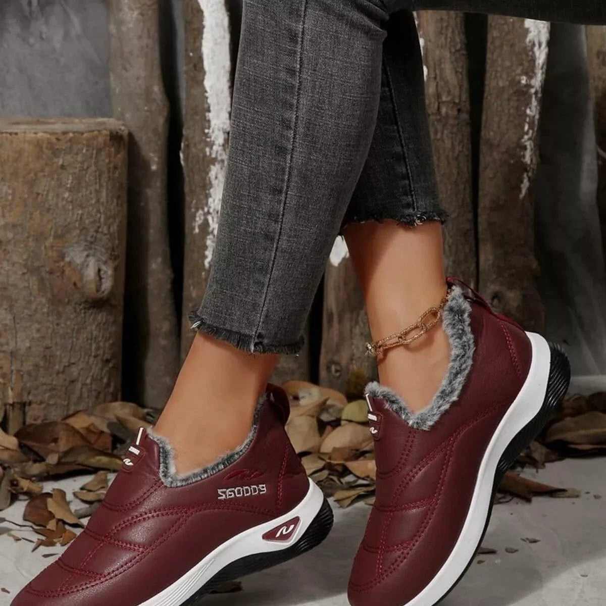 Fashorio Sneakers Plush Round Toe Platform Shoes