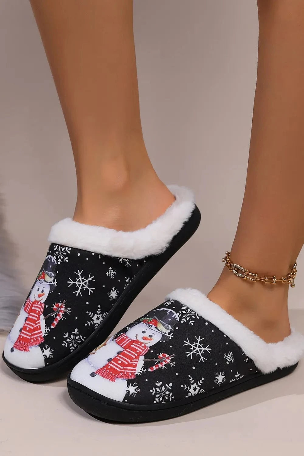 Snowman Round Toe Faux Fur Slippers - Fashorio