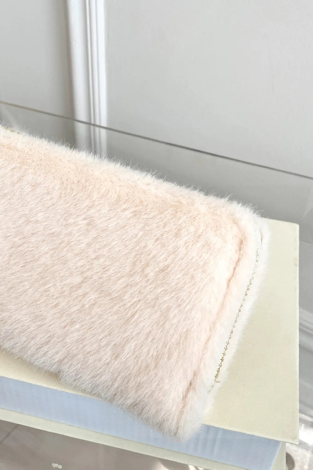 Fashorio Solid Color Fluff Rectangle Wallet