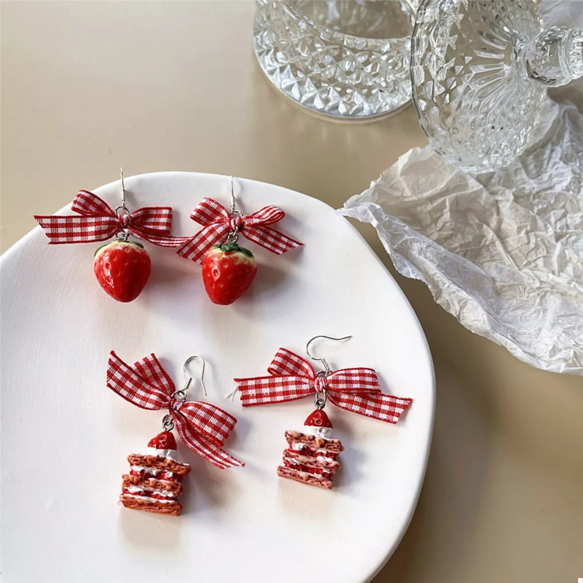 Fashorio Strawberry Dangle Earrings