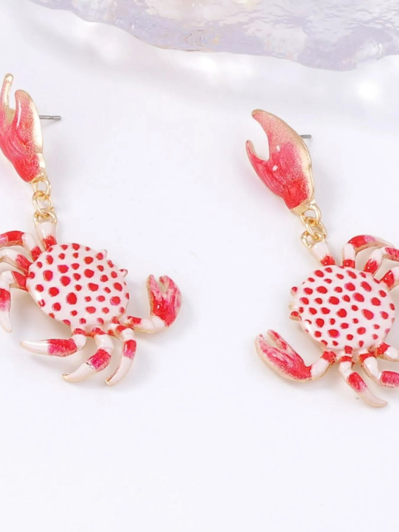 Fashorio Strawberry / One Size Alloy Crab-Shaped Earrings
