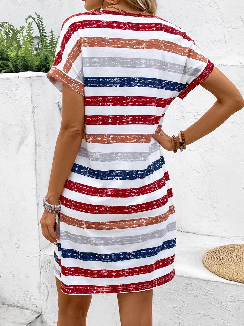 Fashorio Striped V-Neck Short Sleeve Dress