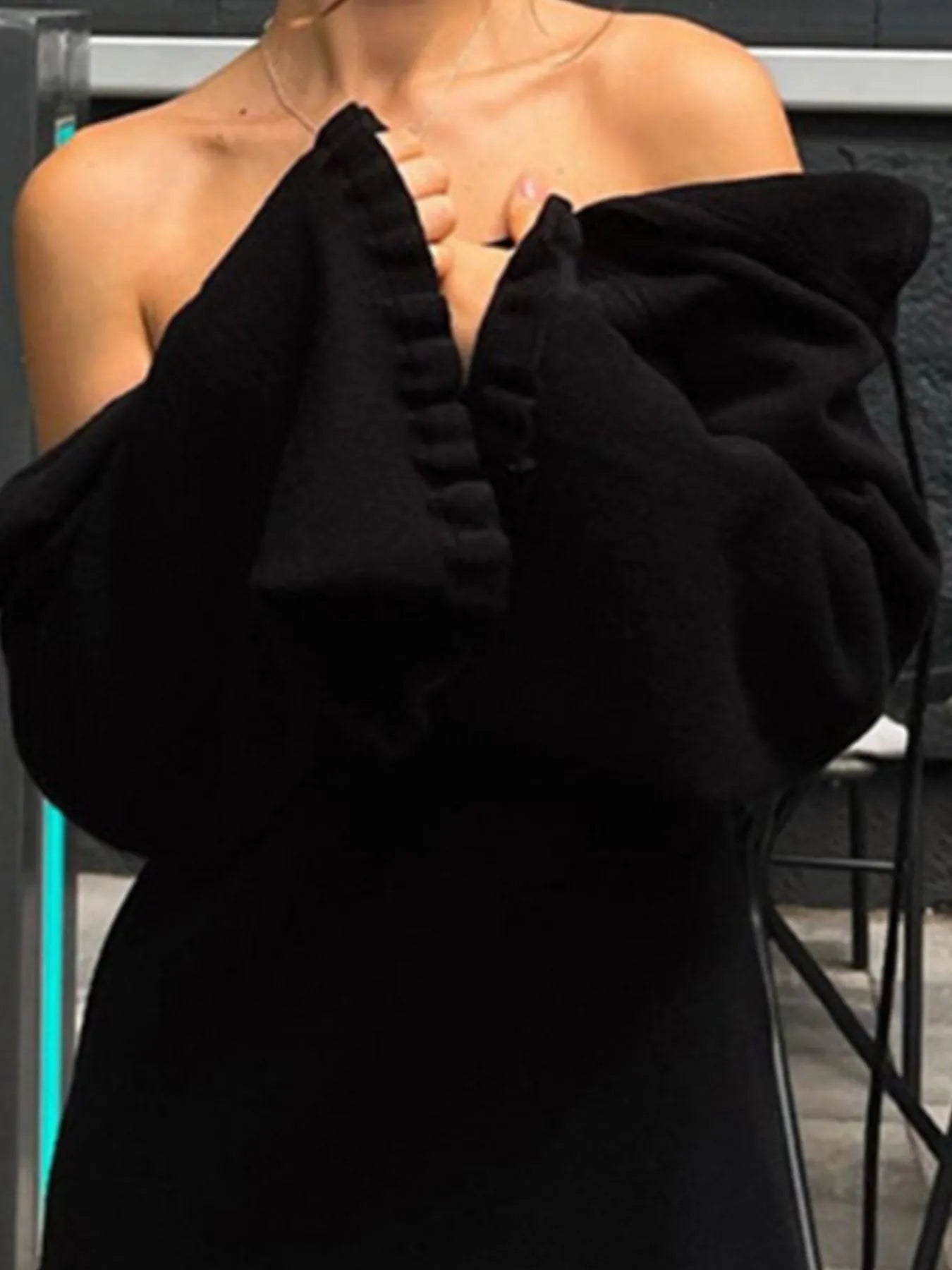 Fashorio Sweater Dresses Long Sleeve Backless Sweater Dress