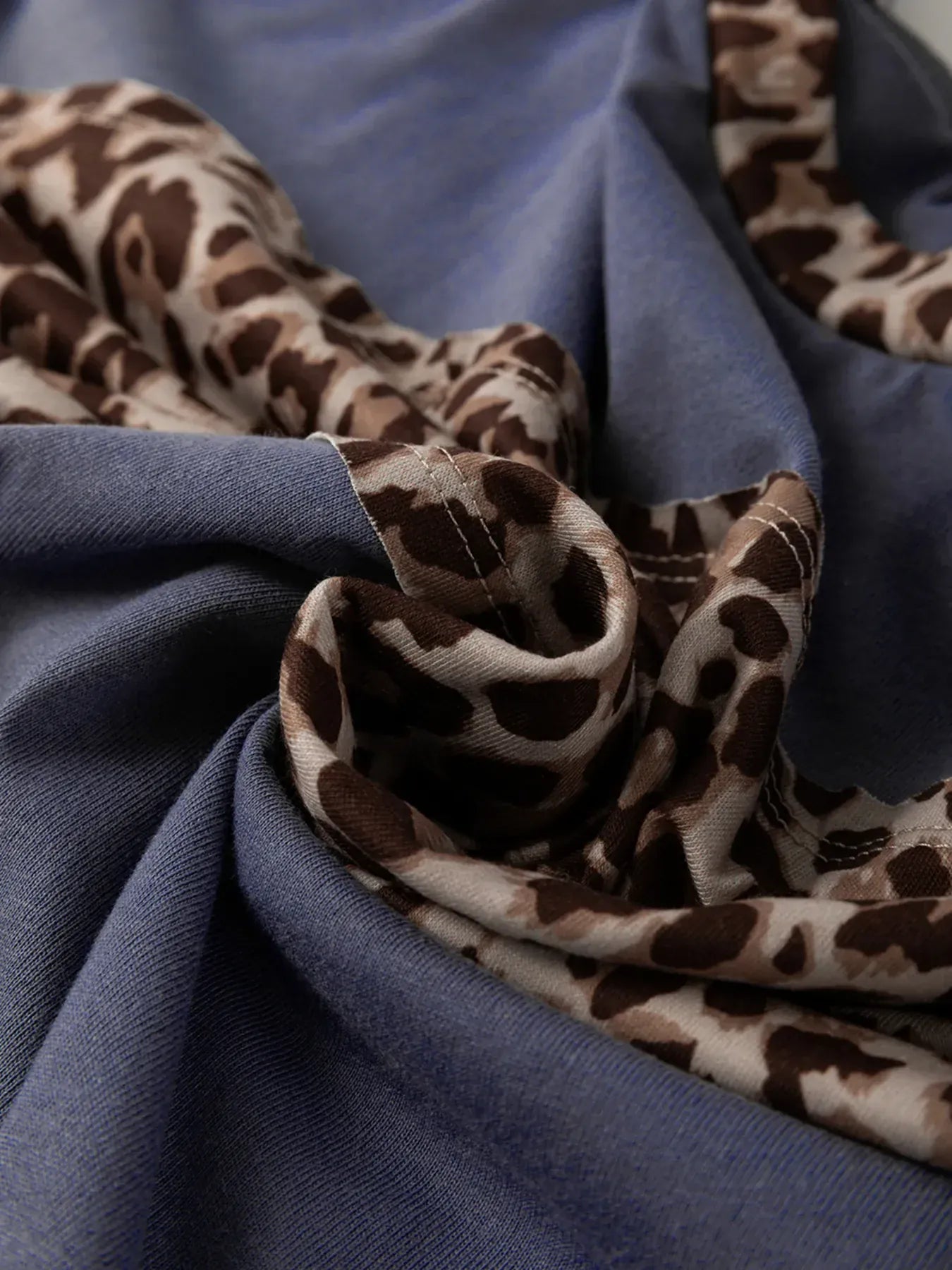 Fashorio T-shirts Leopard Color Block Long Sleeve Drop Shoulder Top