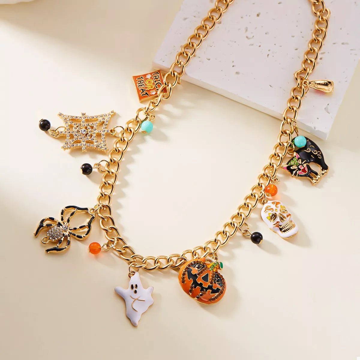 Fashorio Tangerine / One Size Halloween Charm Necklace with Festive Pendant Collection