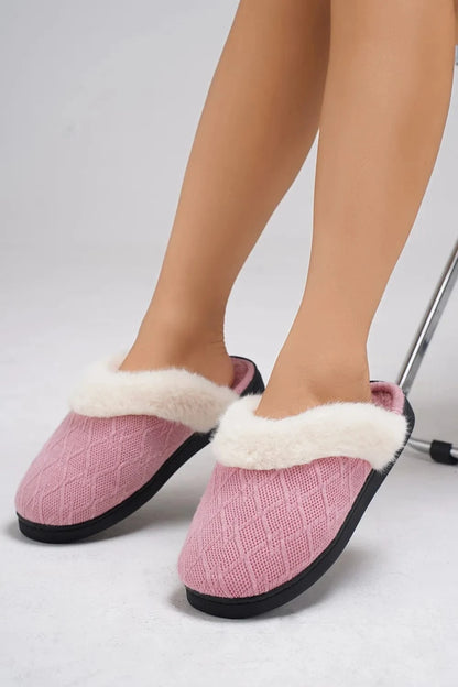 Thermal Faux Fur Round Toe Slippers - Fashorio