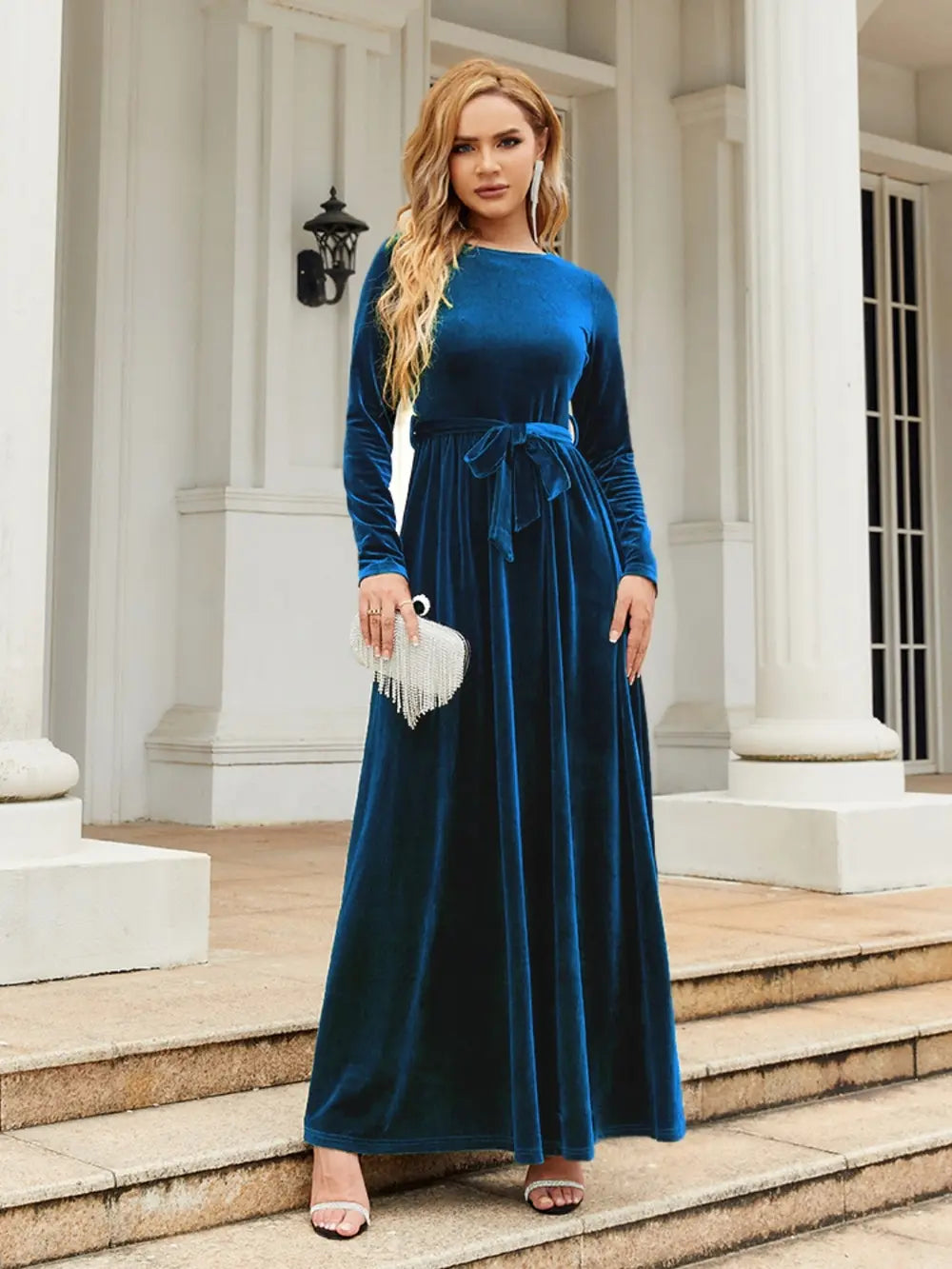 Fashorio Tie Front Round Neck Long Sleeve Maxi Dress
