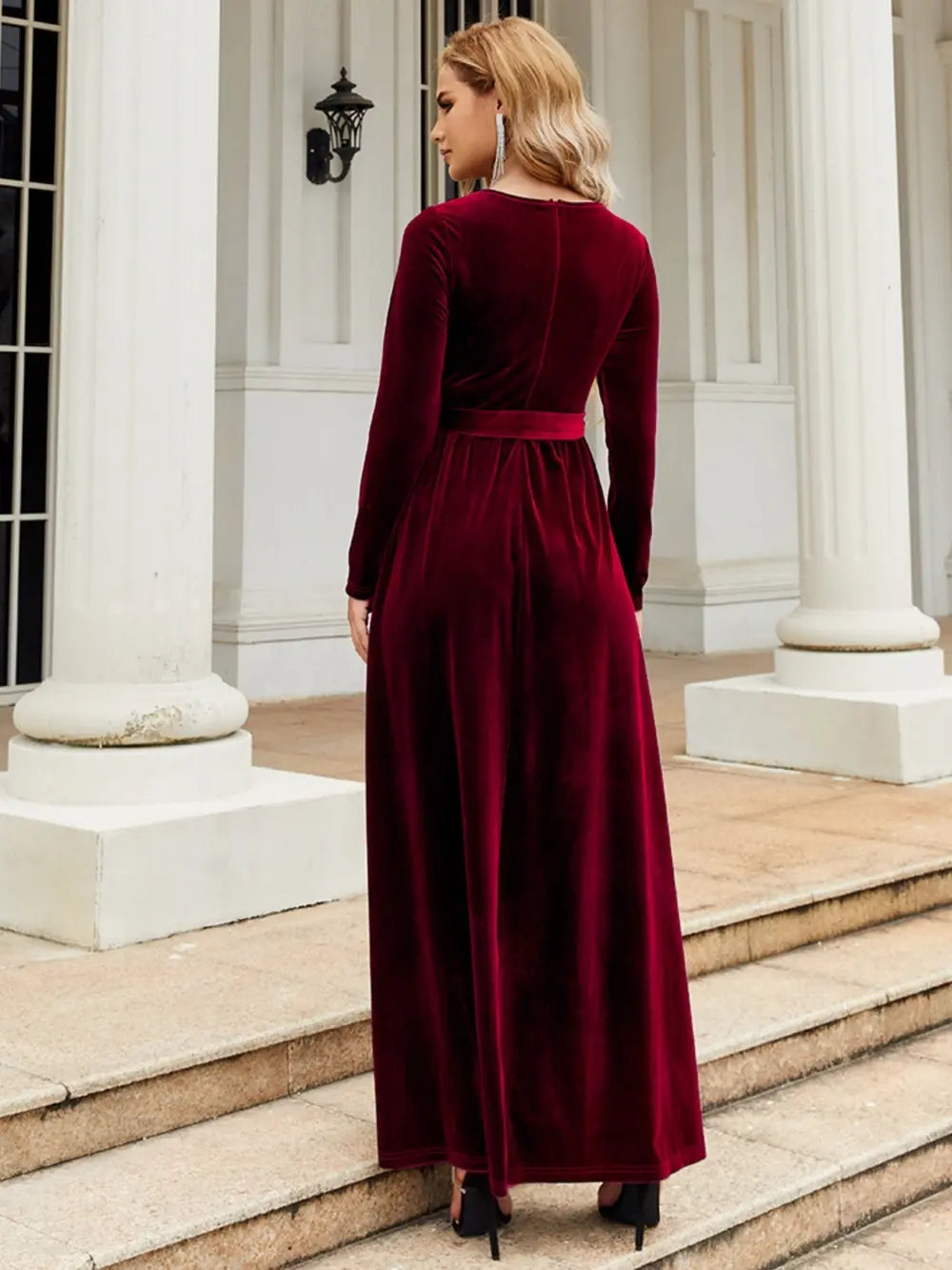 Fashorio Tie Front Round Neck Long Sleeve Maxi Dress