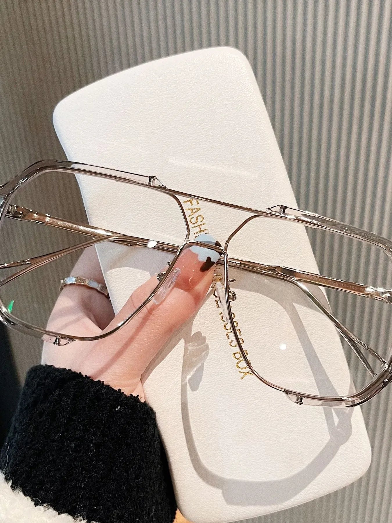 Fashorio Transparent Gray Frame Flat / onesize UV Protection Oversized Sunglasses