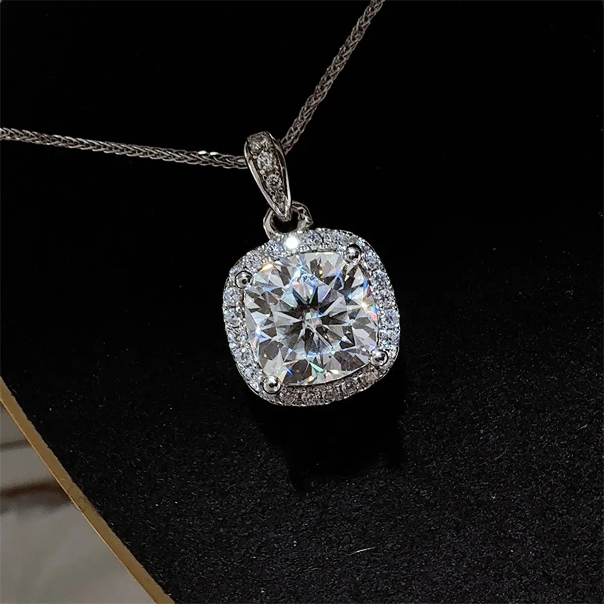 Fashorio Transparent / One Size 5 Carat Moissanite 925 Sterling Silver Necklace
