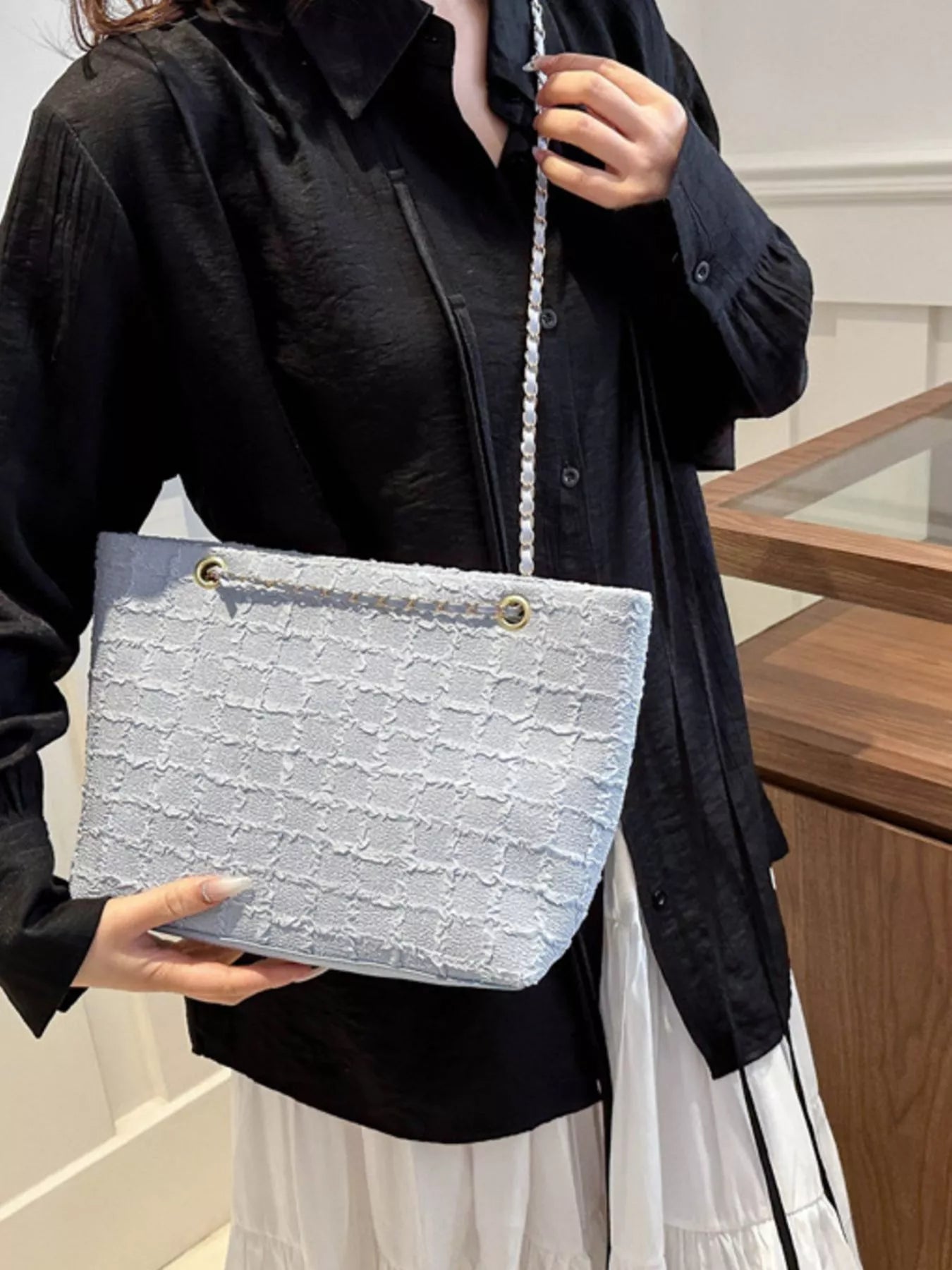 Fashorio Tweed Chain Shoulder Bag