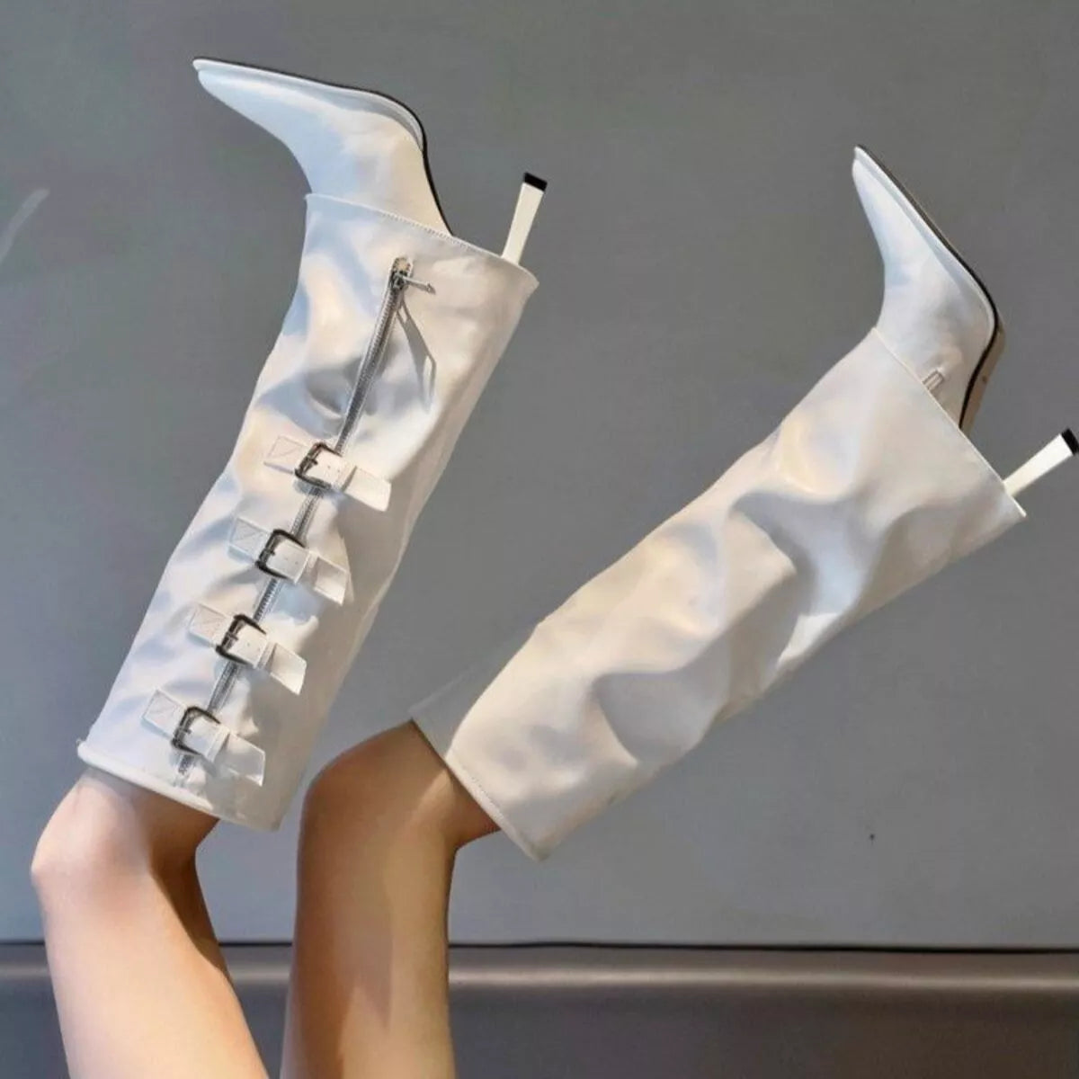 Fashorio White / 34 Point Toe Buckle Stiletto Boots