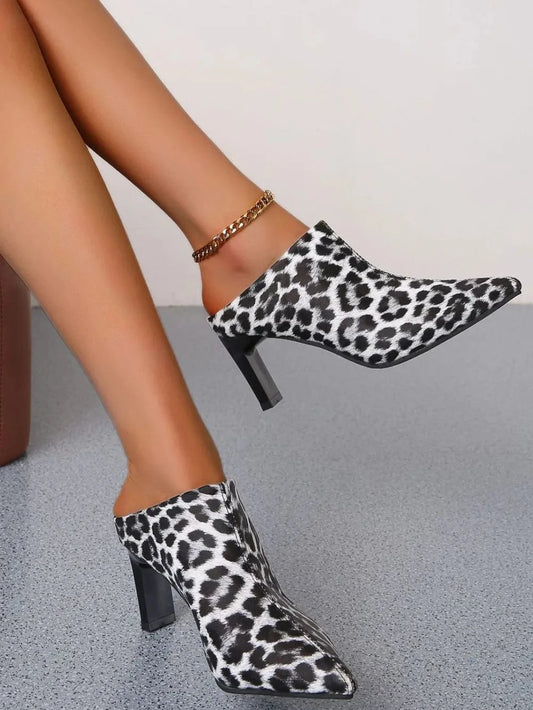 PU Leather Leopard Point Toe Pumps White - Fashorio