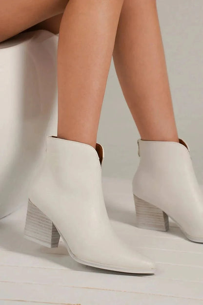 Beast Fashion PU Leather Block Heel Boots with Back Zippers White - Fashorio