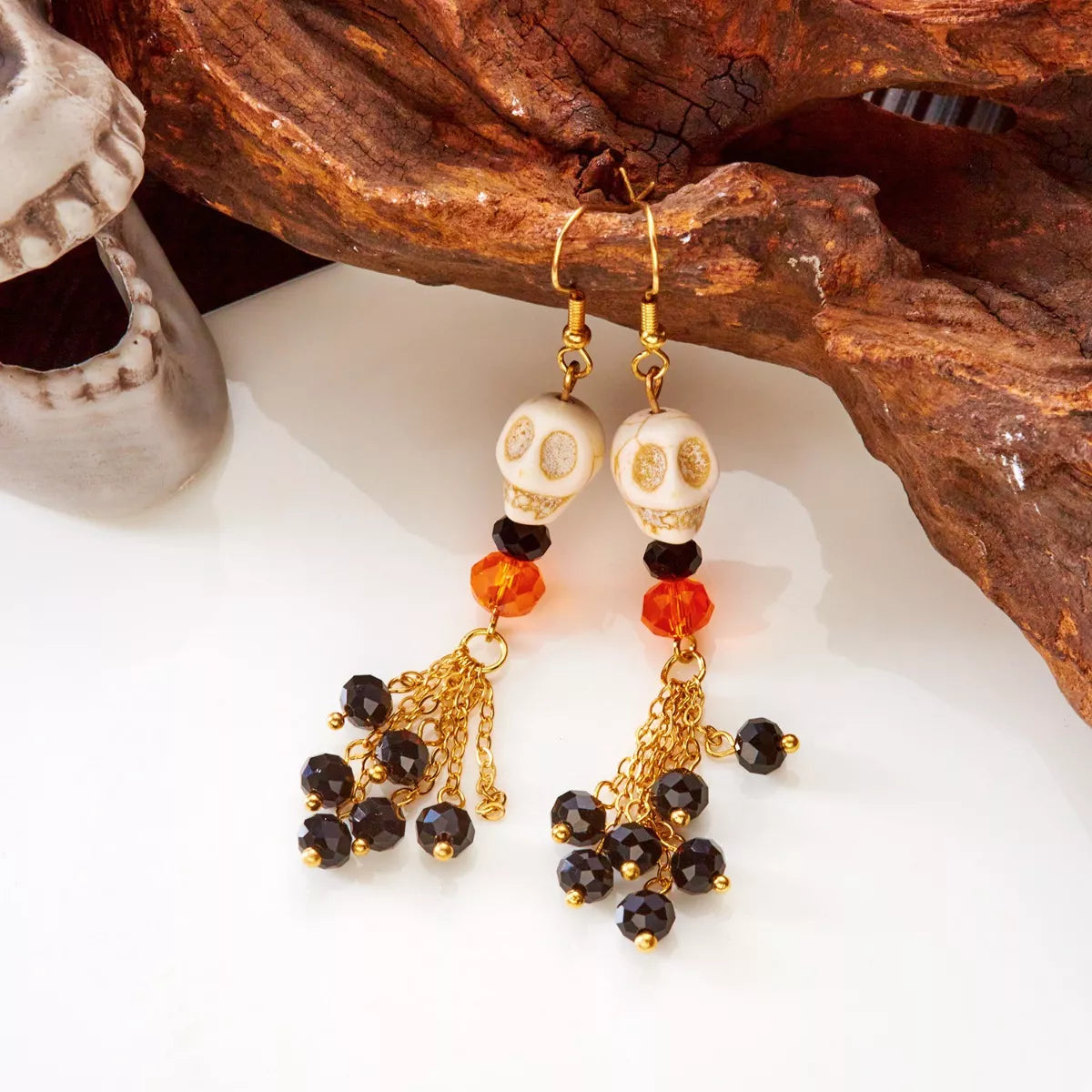 Fashorio White / onesize Halloween Skull Beaded Drop Earrings