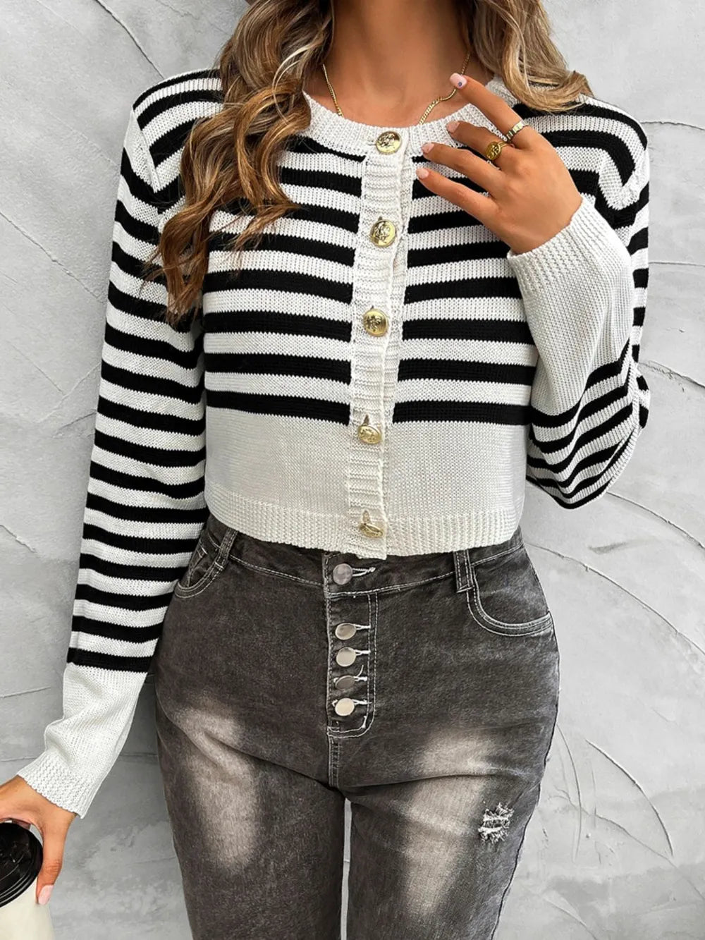 Devine Striped Round Neck Button Down Cardigan - Fashorio