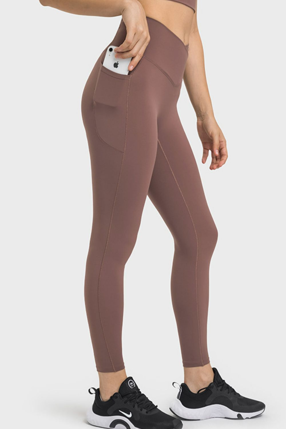 V Waist Yoga Leggings with Pockets full length view