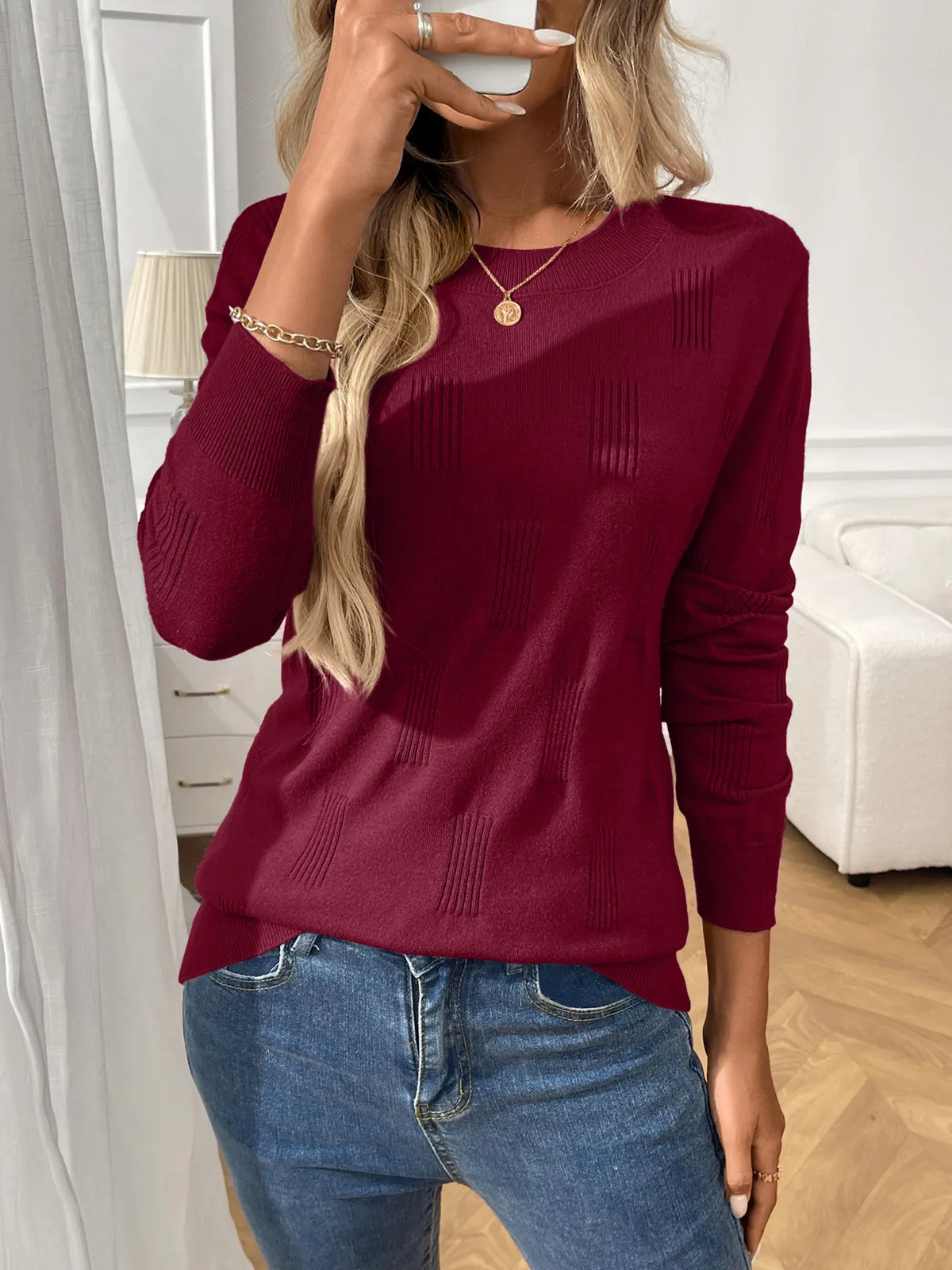 Round neck long sleeve ribbed knit top styled look
