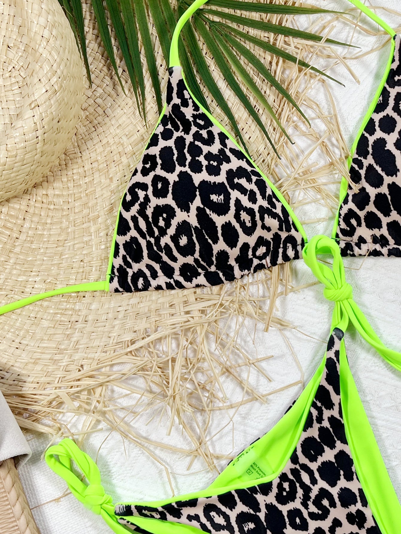Leopard Print Halter Neck Bikini Set - Removable Padding - Fashorio