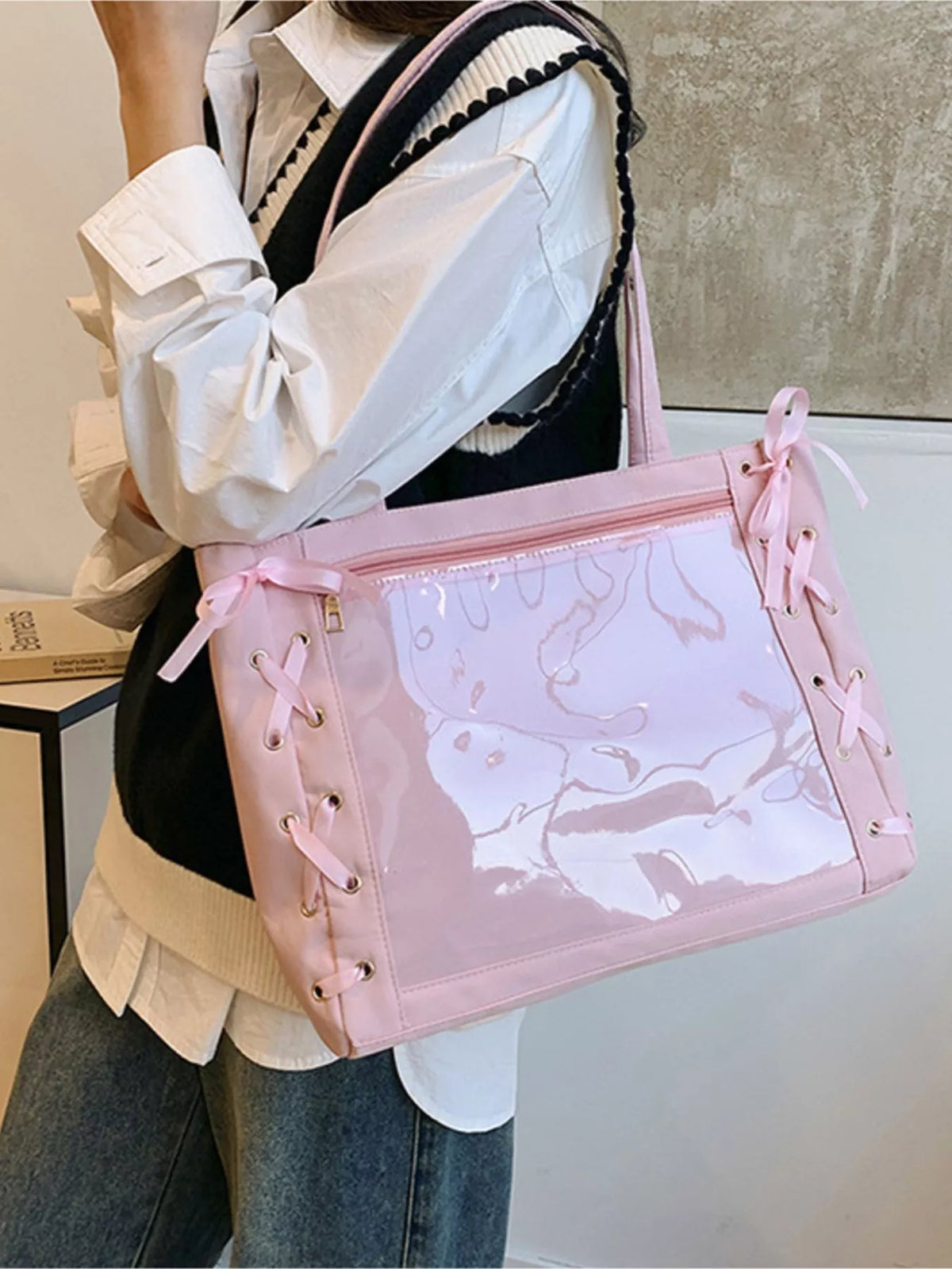 Blue clear panel shoulder bag detail