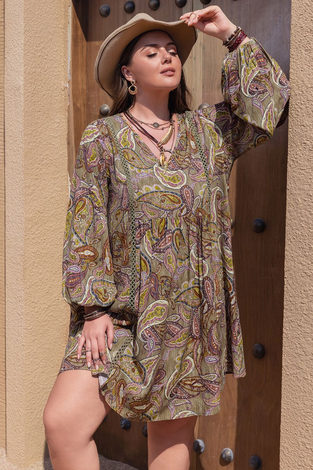 Plus-Size Printed V-Neck Midi Dress – Boho Tropical Style Camel - Fashorio