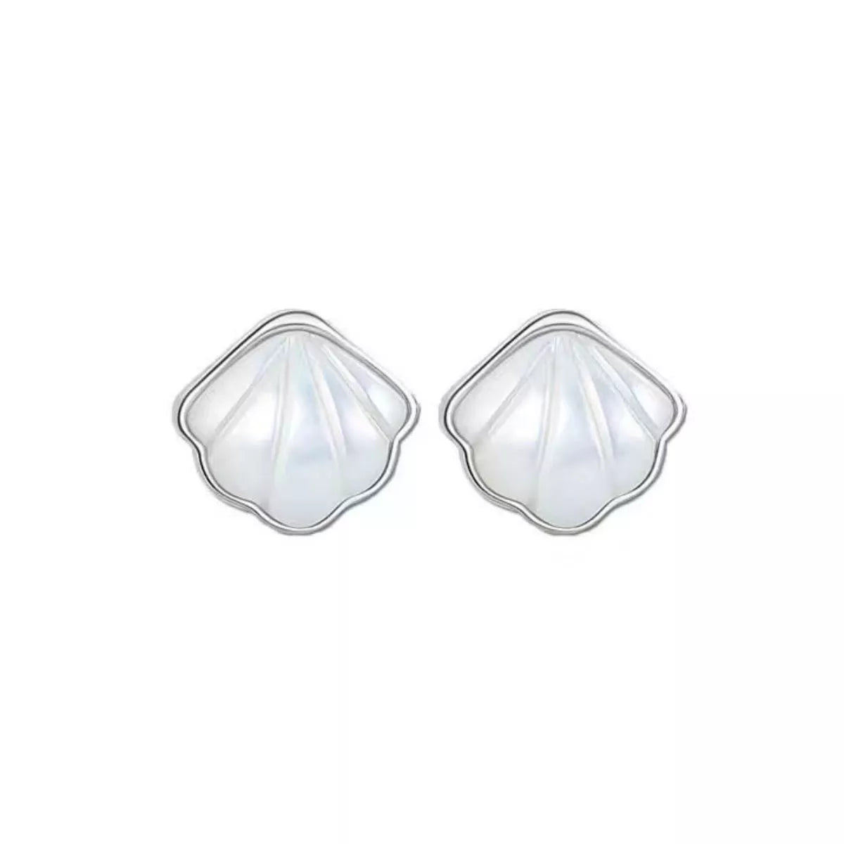 Close up of the shell shape on the silver stud