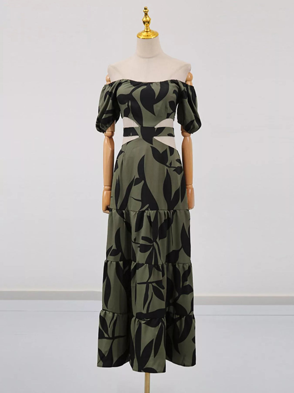 Off shoulder leaf print smocked maxi dress, bodice and neckline detail