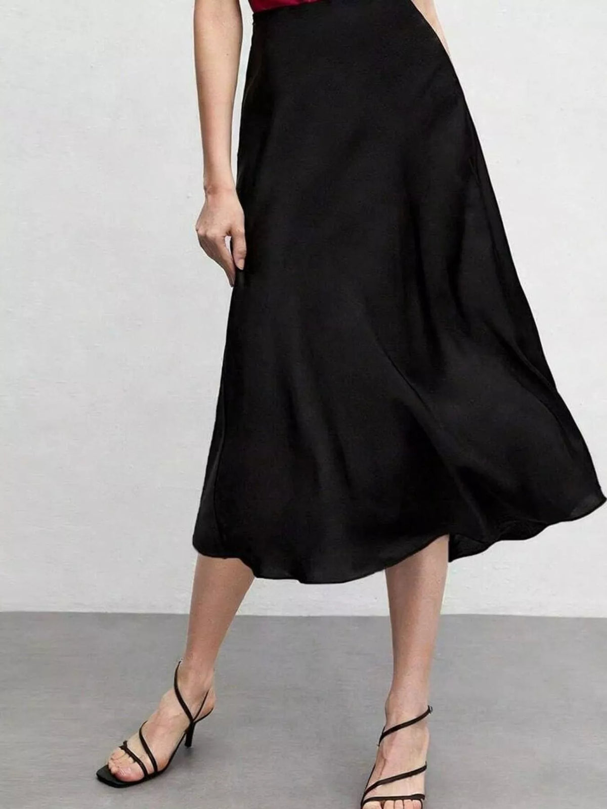 Black high waist midi skirt, back view
