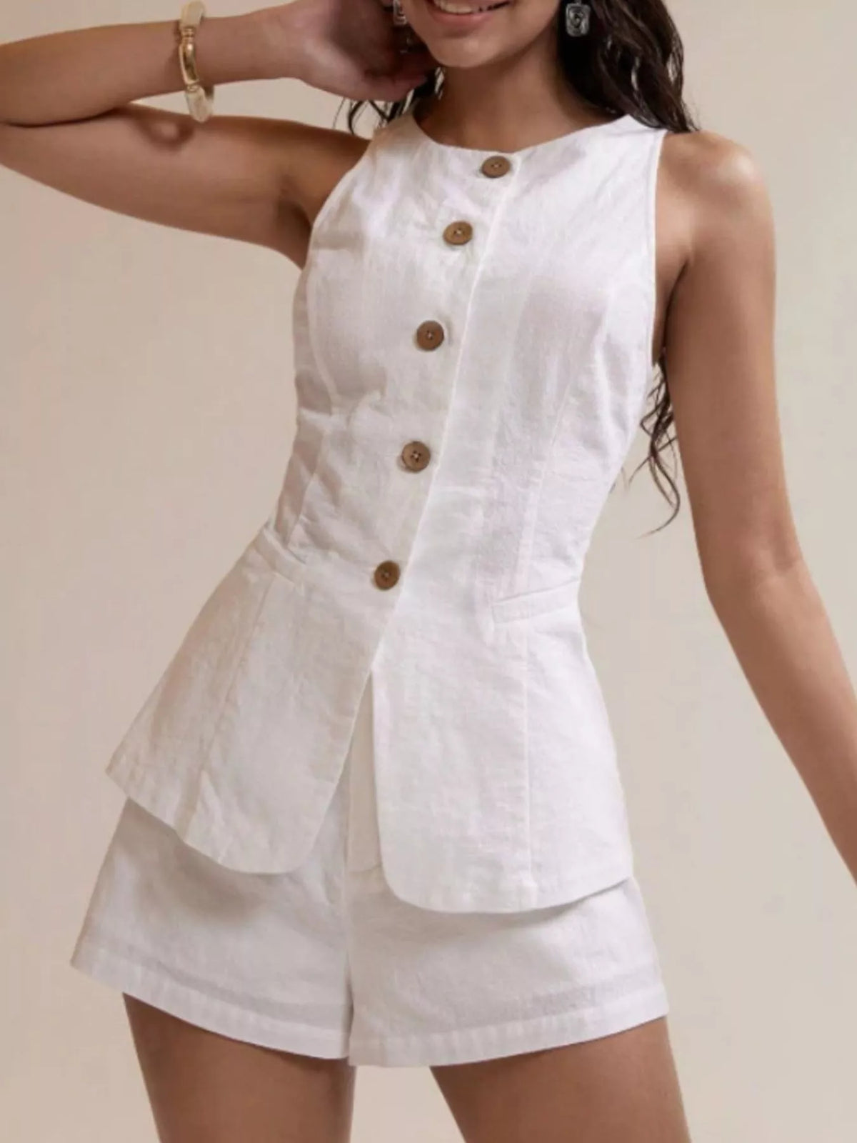 Womens coordinated button down set detail